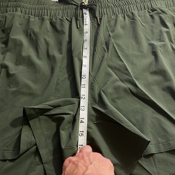 All in Motion Army Green Shorts NWT Size 4X - Picture 9 of 12